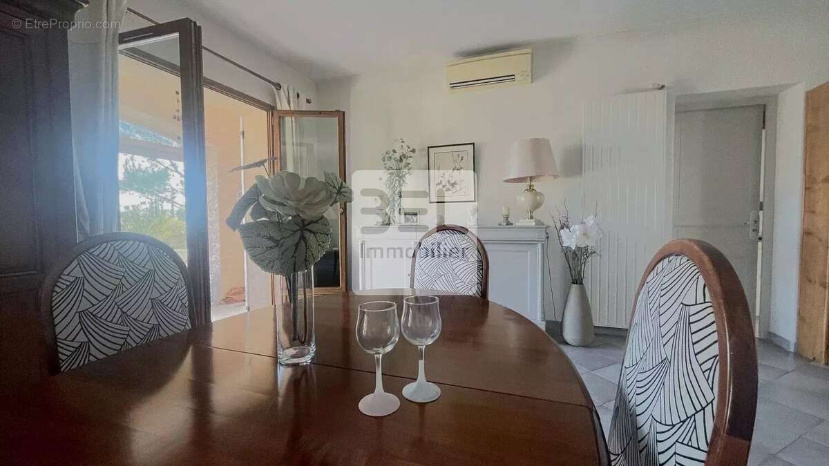 Maison à PONT-SAINT-ESPRIT