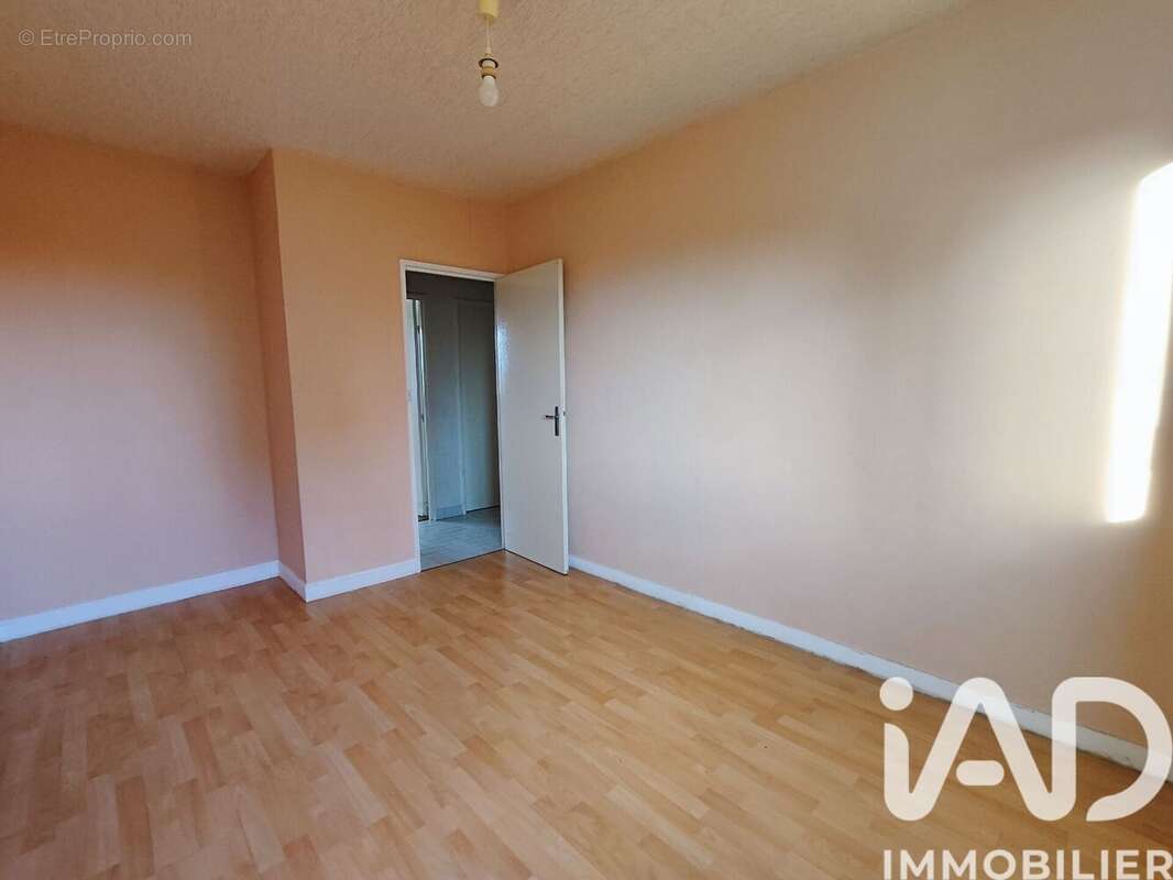 Photo 9 - Appartement à CHALONS-EN-CHAMPAGNE