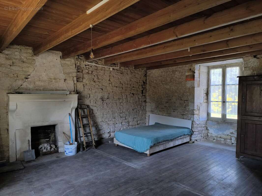 Maison 117 m² à Loubille  - photo 9