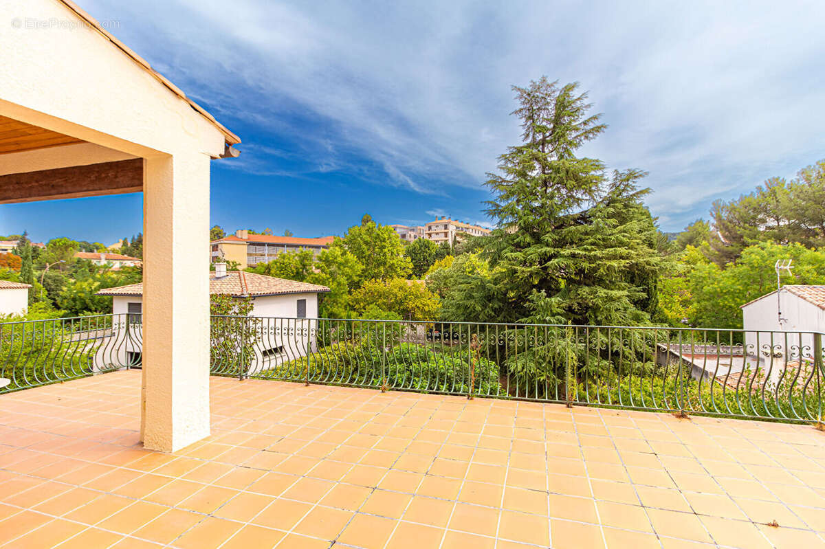 Maison à AIX-EN-PROVENCE