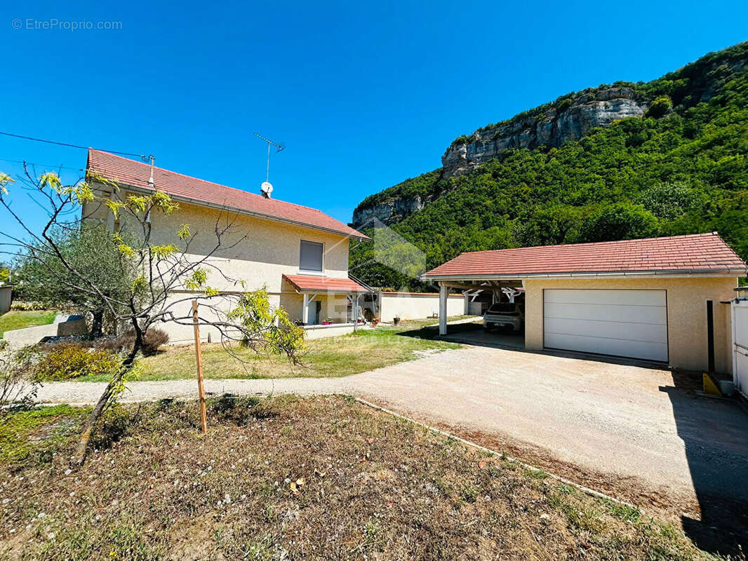 Maison 111m² à serrières-de-briord - photo 14