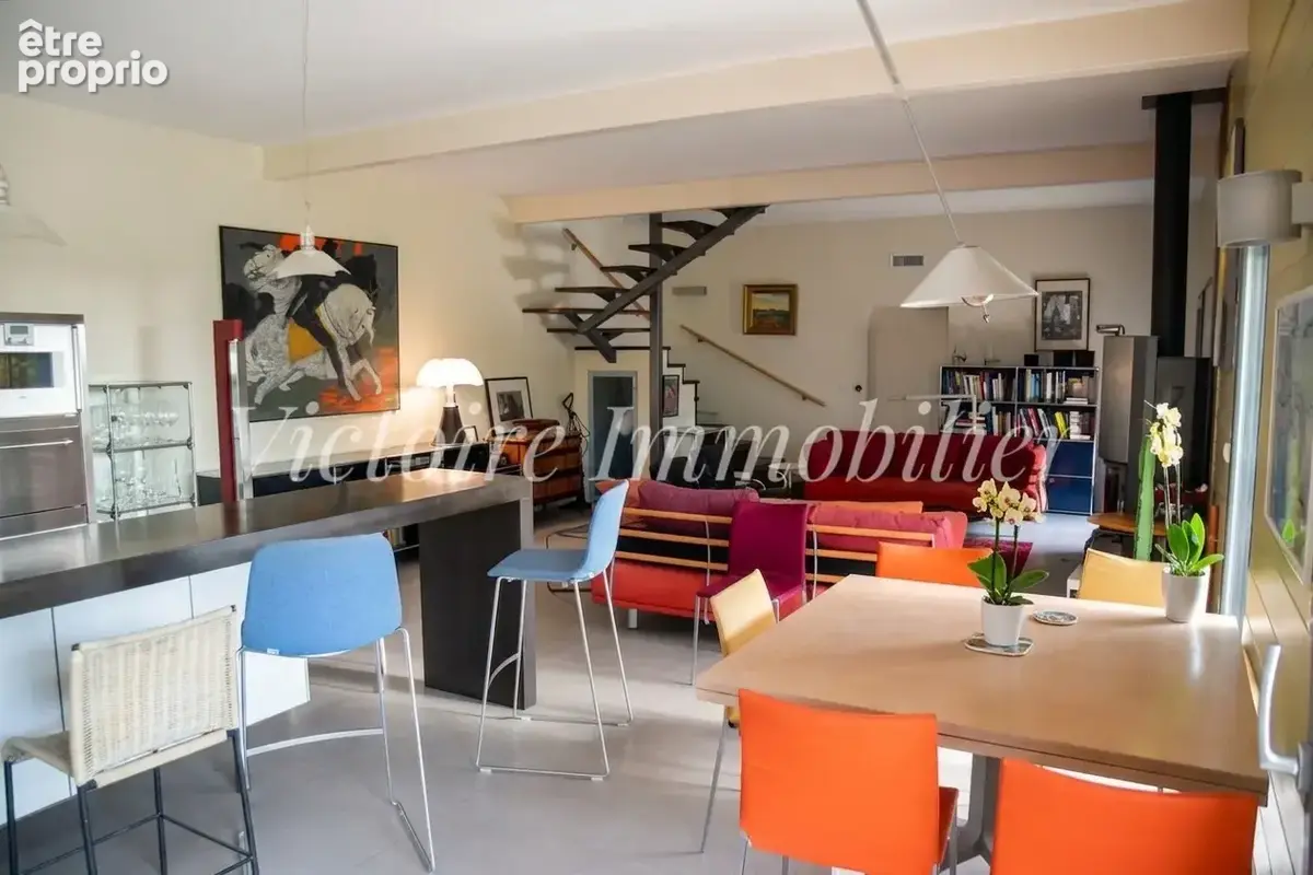 Maison - loft 252 m2 - photo 3