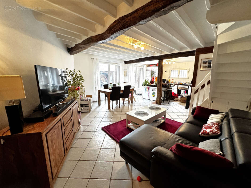 Maison à MANTES-LA-JOLIE