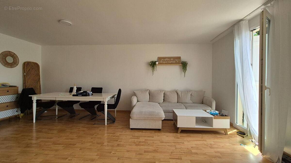 Maison à CORQUILLEROY