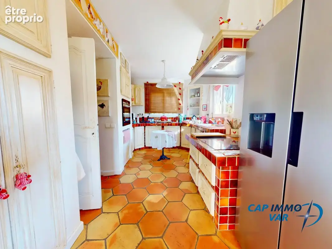 Maison 5 pièces 158 m² à vendre à Sanary-Sur-Mer (83110) - photo 7