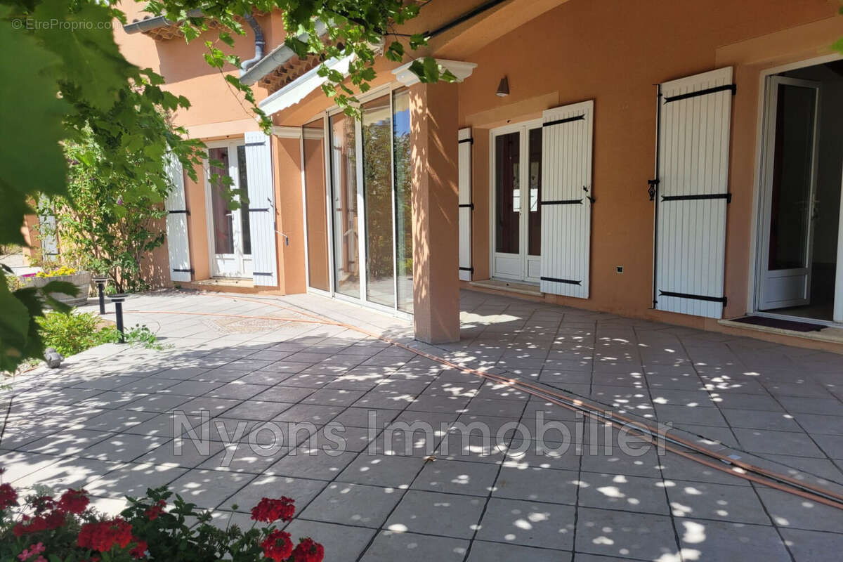 Maison à SAINT-SAUVEUR-GOUVERNET