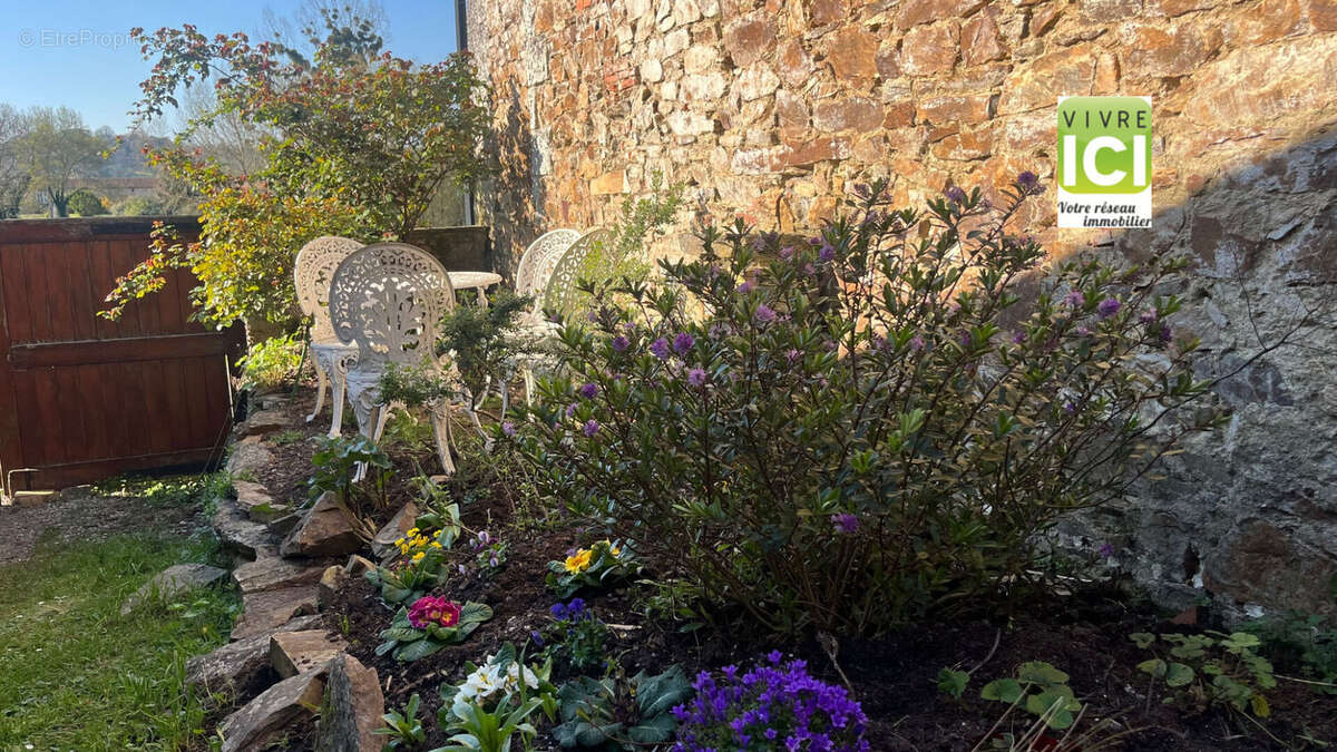 Maison à CHAMPTOCEAUX