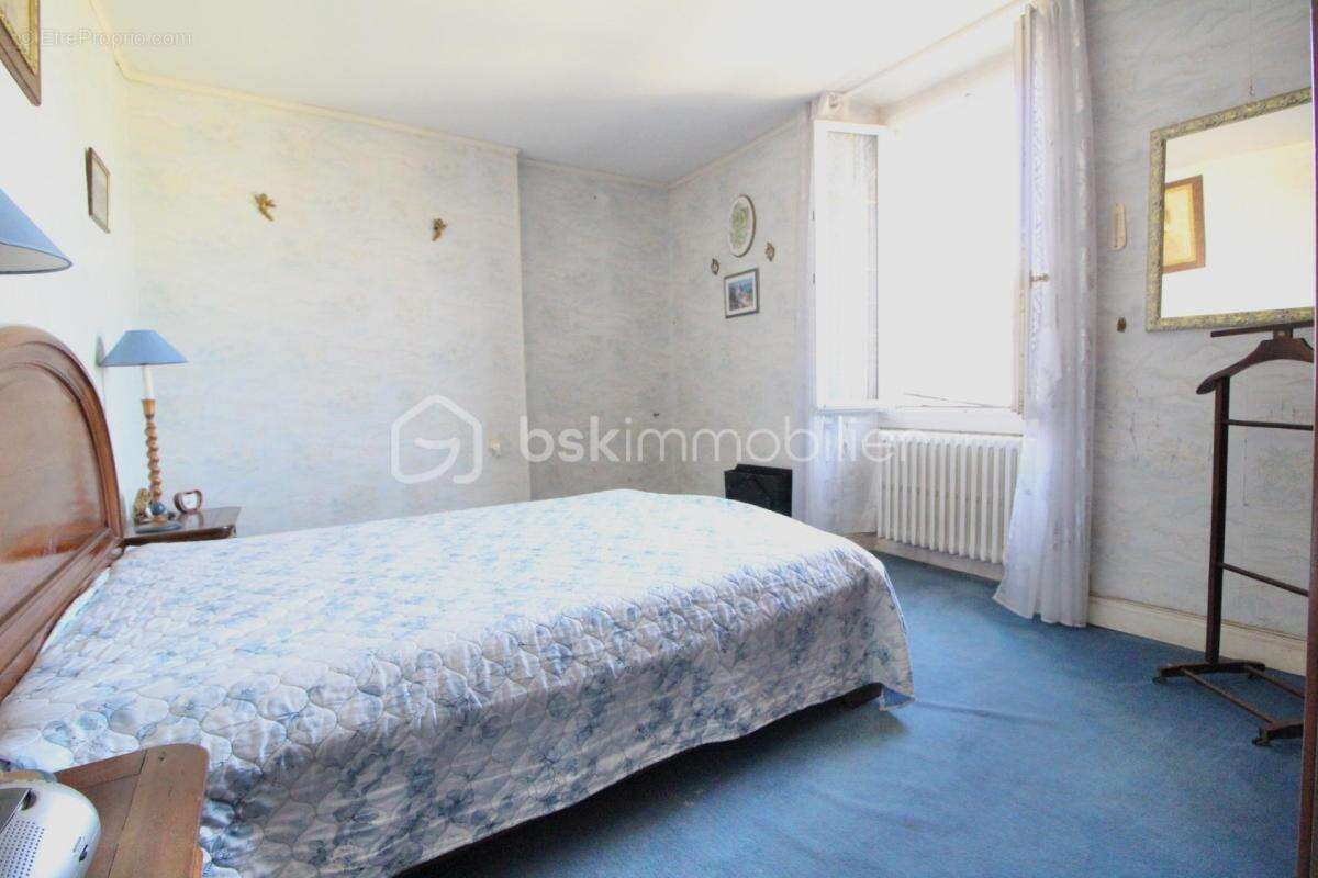 Charmante maison familiale aux beaux volumes - photo 4