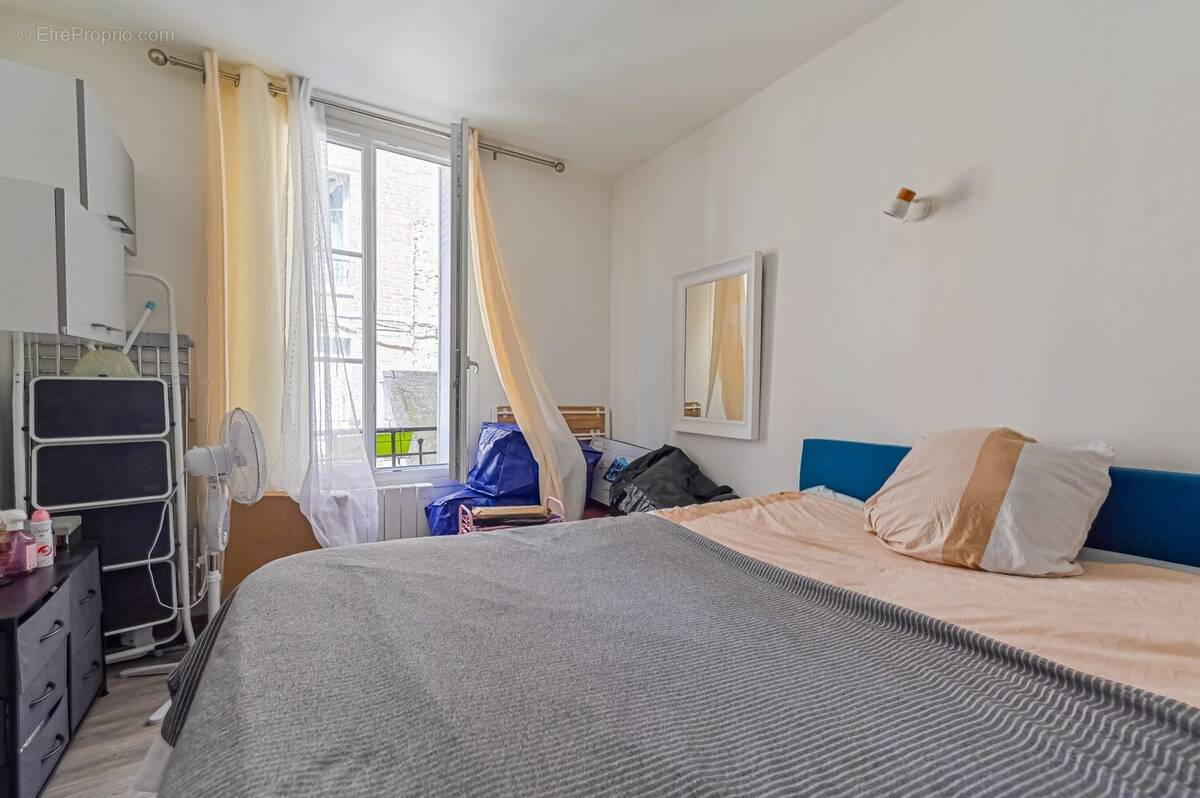 Appartement à CLICHY