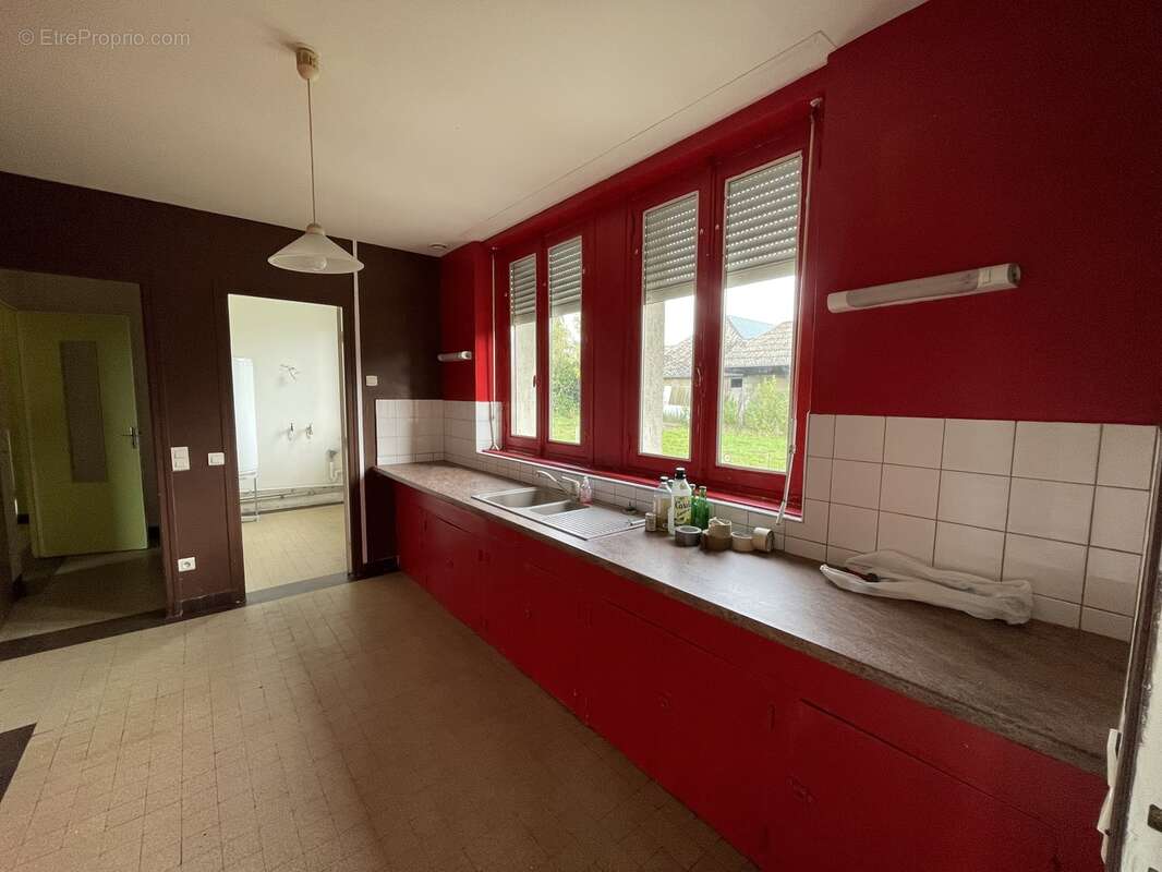 Maison à POIX-TERRON