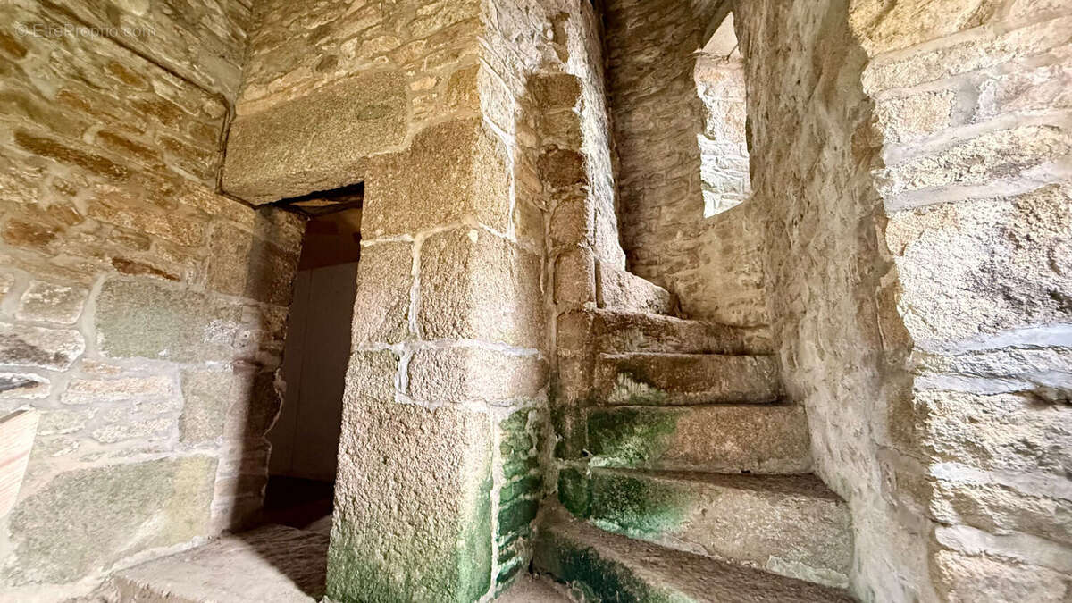 Maison à LANDUNVEZ