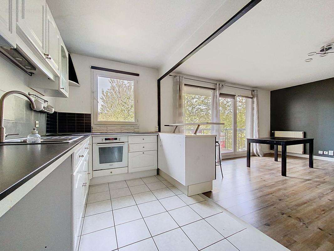 Appartement à GUYANCOURT