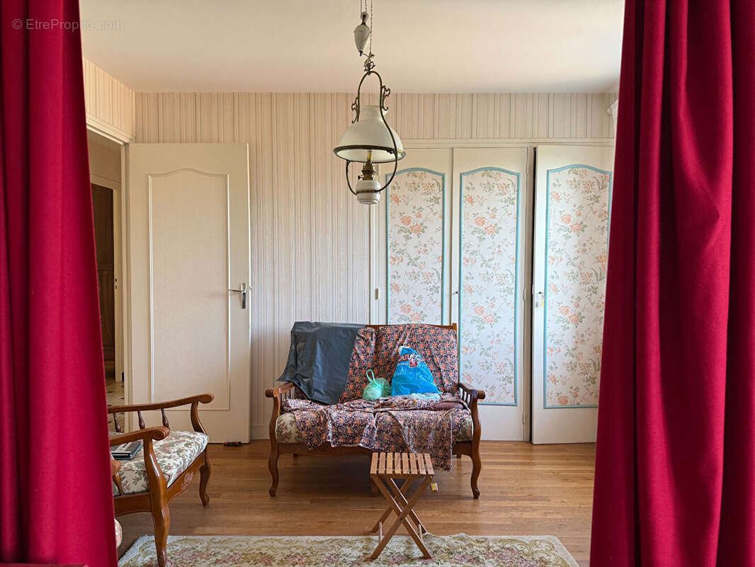 Maison à VOUNEUIL-SOUS-BIARD