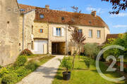 Maison à CHATEAUNEUF-VAL-DE-BARGIS