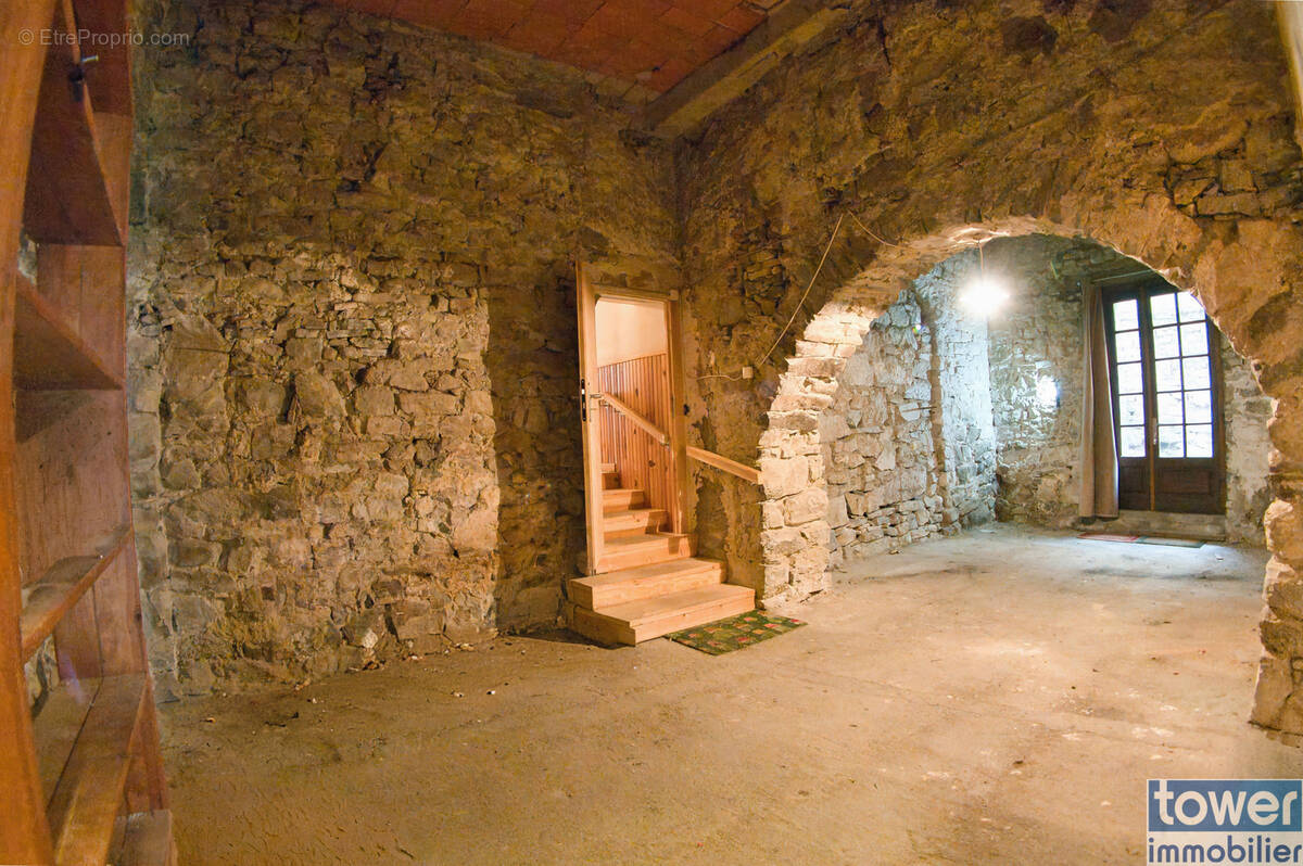Maison à LABASTIDE-EN-VAL