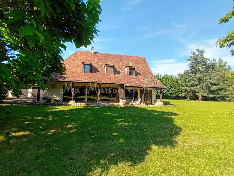 Maison à BELLERIVE-SUR-ALLIER