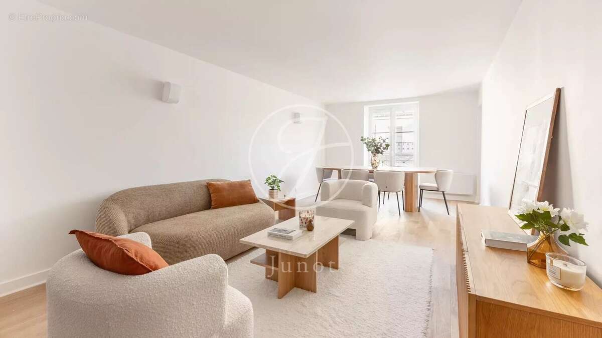 Appartement à PARIS-4E