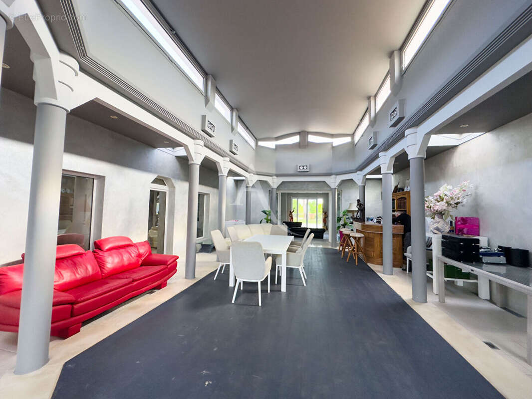 Maison à SAINT-REVEREND