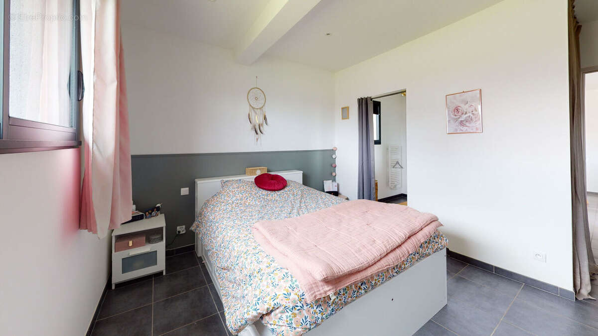 Maison récente en exclusivité Saint Hilaire Du Harcouet - photo 7