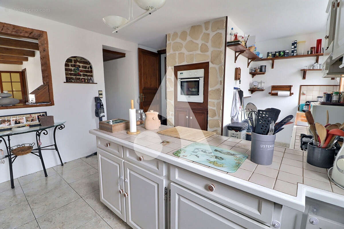 Coup de coeur ! Maison individuelle avec 4 chambres, dépendance et emplacement privilégié à Pontoise - photo 5