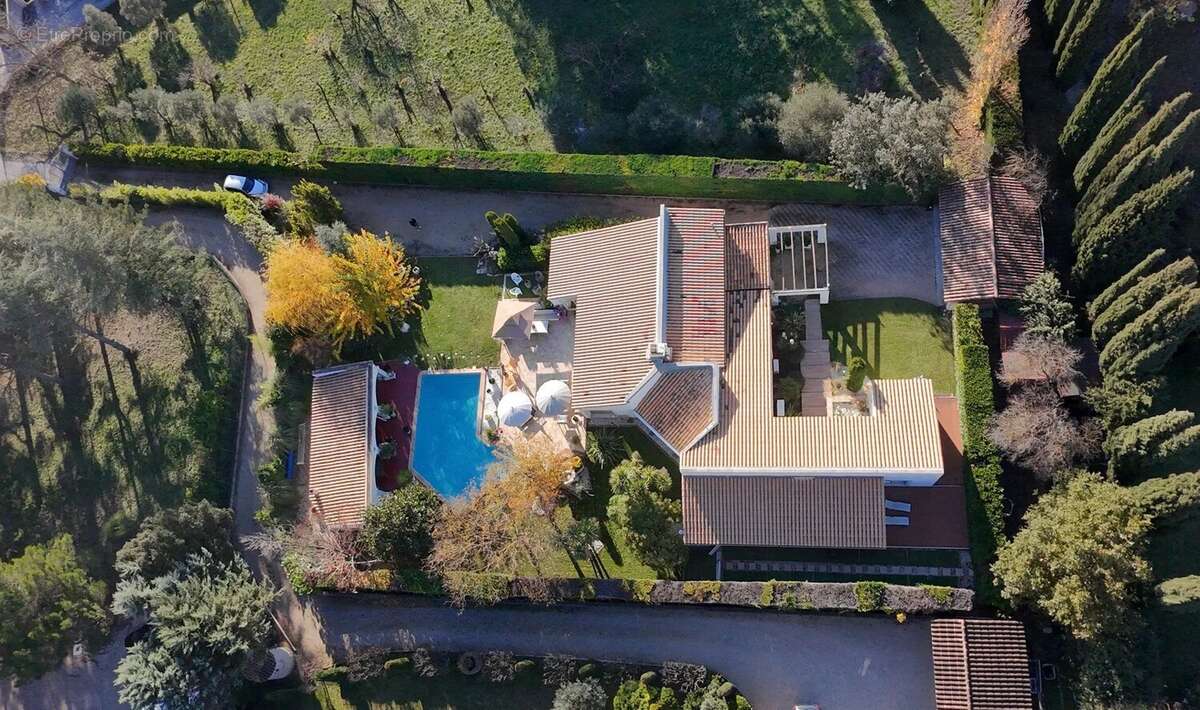 Maison à BOUC-BEL-AIR