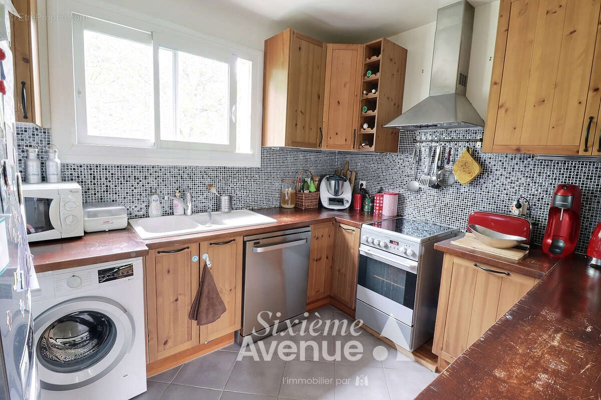 Appartement à VILLE-D'AVRAY