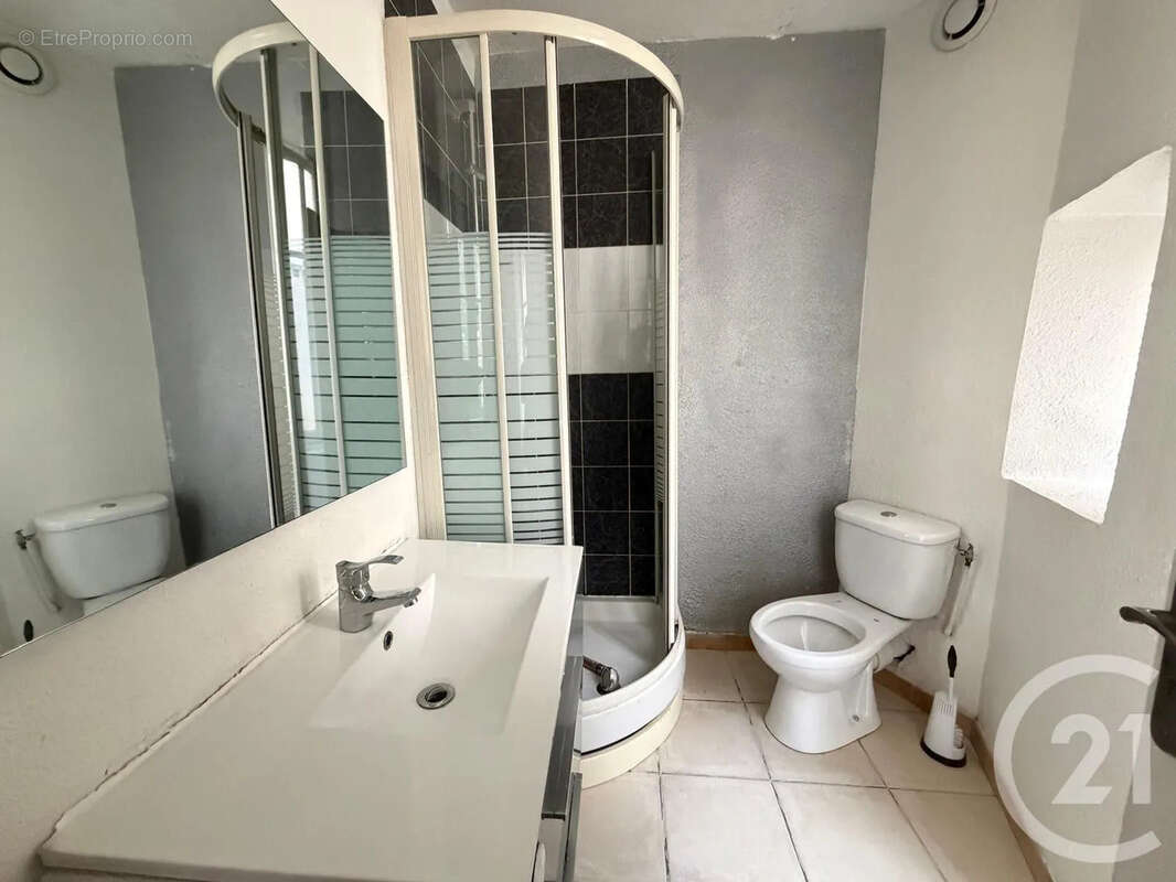 Appartement 143 m² à Annonay  - photo 6