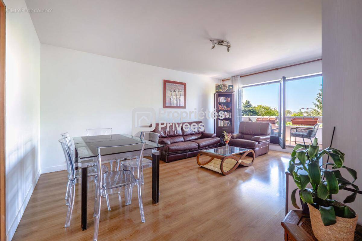 Appartement à VILLEJUIF