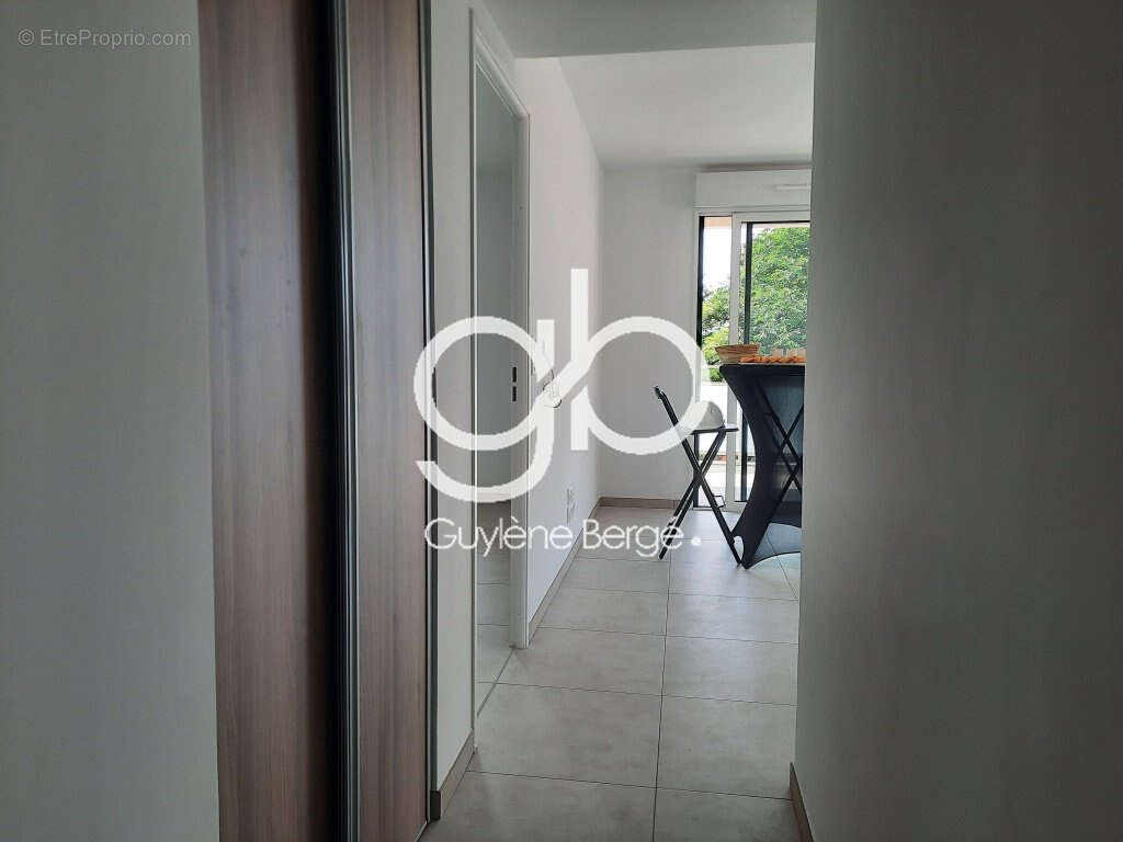 Appartement à LUNEL