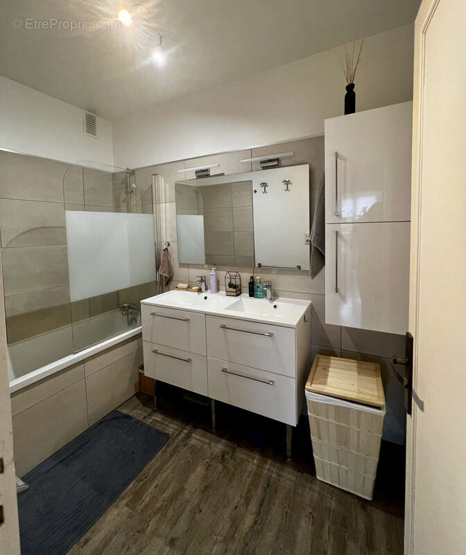 Exclusivite - 2 chambres - excellent etat - residence privee - photo 7