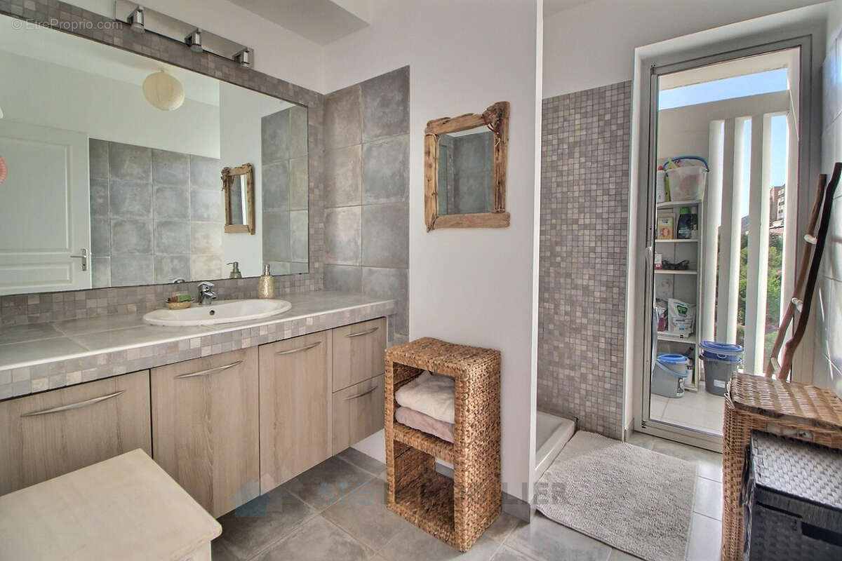 Appartement à AJACCIO