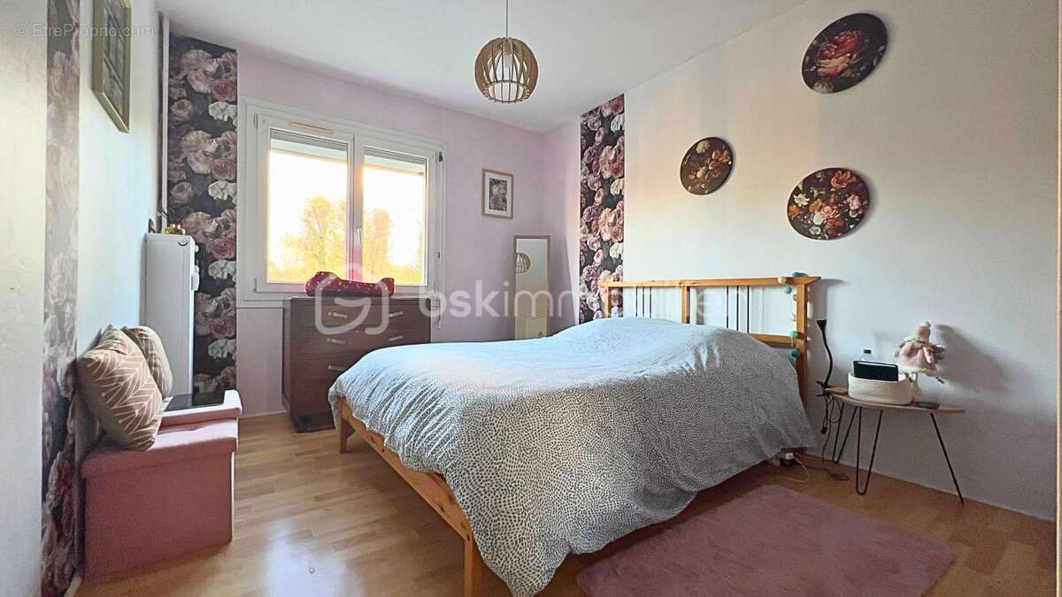 Appartement à CORMELLES-LE-ROYAL