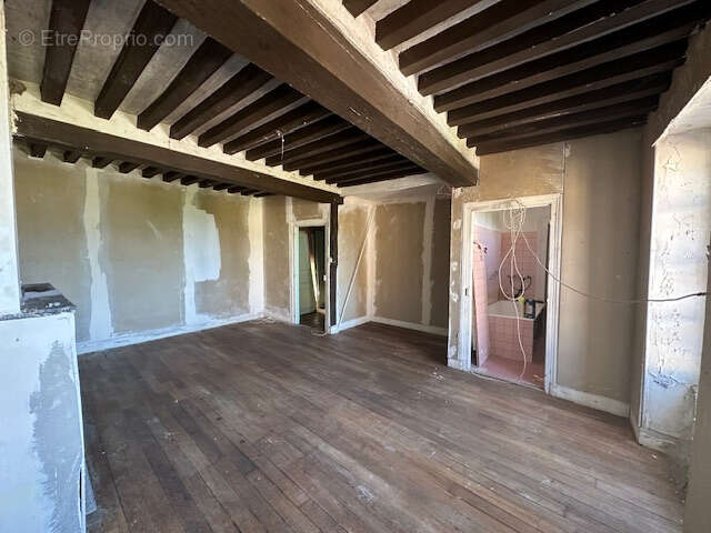 Maison à LORMES