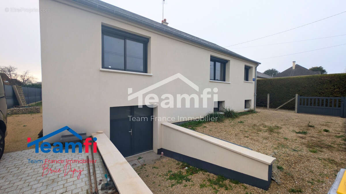 Maison à SAINT-DENIS-EN-VAL