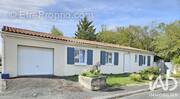 Photo 1 - Maison à CHANIERS