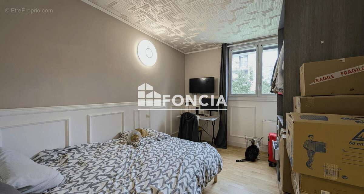 Appartement à CHILLY-MAZARIN