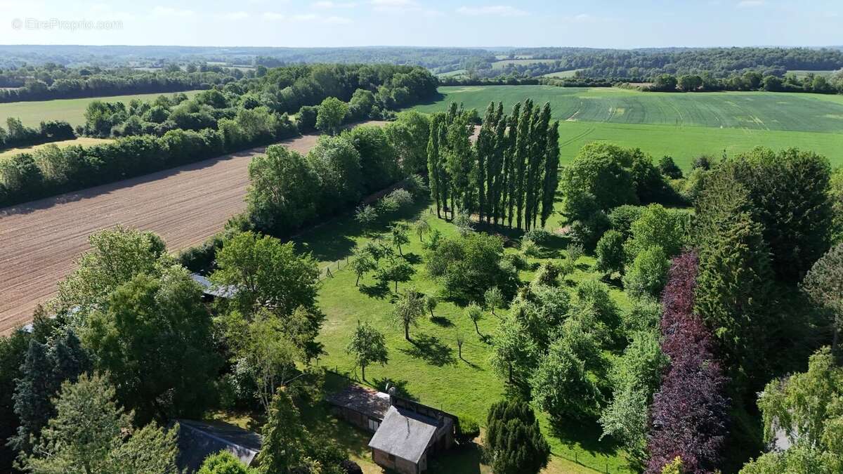 Maison à NEUVILLE-SUR-TOUQUES
