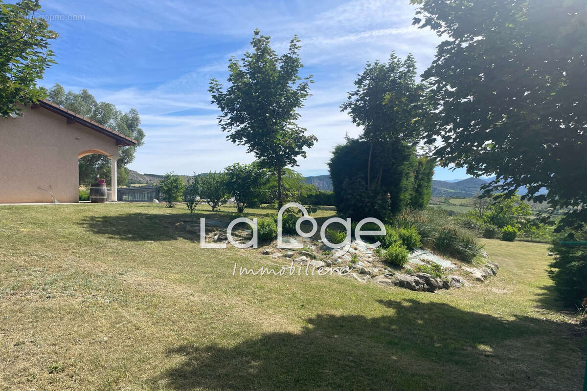 Maison 170 m² à Lardier-Et-Valenca  - photo 2