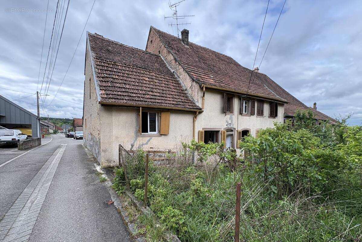 Maison à DIEMERINGEN