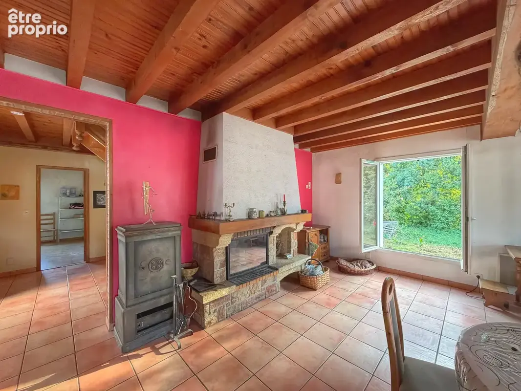 Maison d'habitation sur un terrain de 3036m2 - photo 9