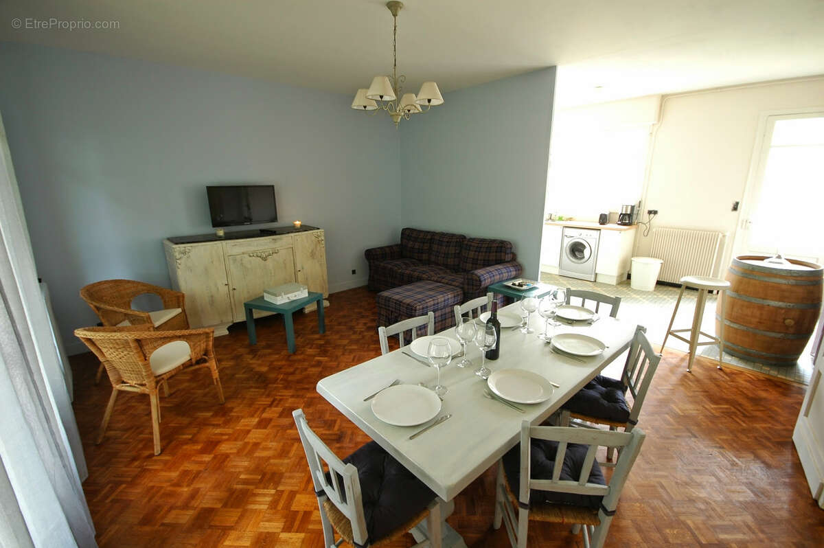 Maison à CASTILLON-LA-BATAILLE