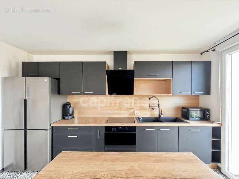 Appartement à CHENOVE