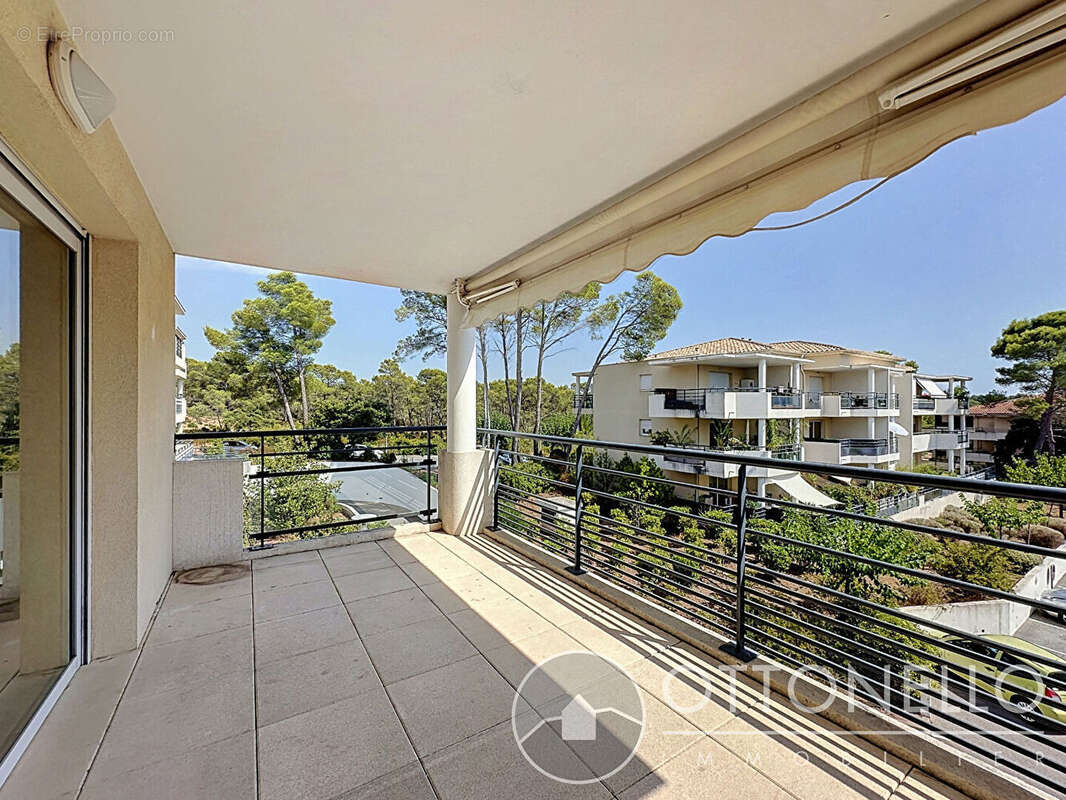 Appartement Roquebrune Sur Argens 2 pièces 48.44 m2 avec terrasse, balcon et 2 parkings - photo 9