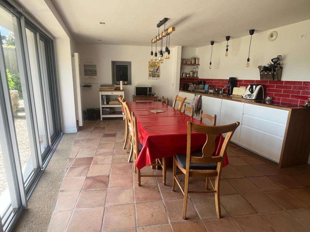 Maison à LARMOR-BADEN