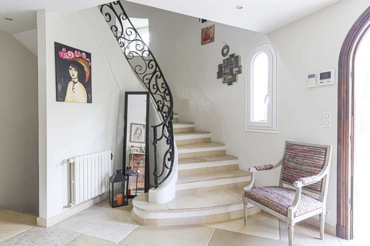 Maison à LA GAUDE