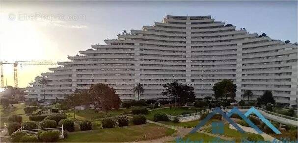 Appartement à VILLENEUVE-LOUBET