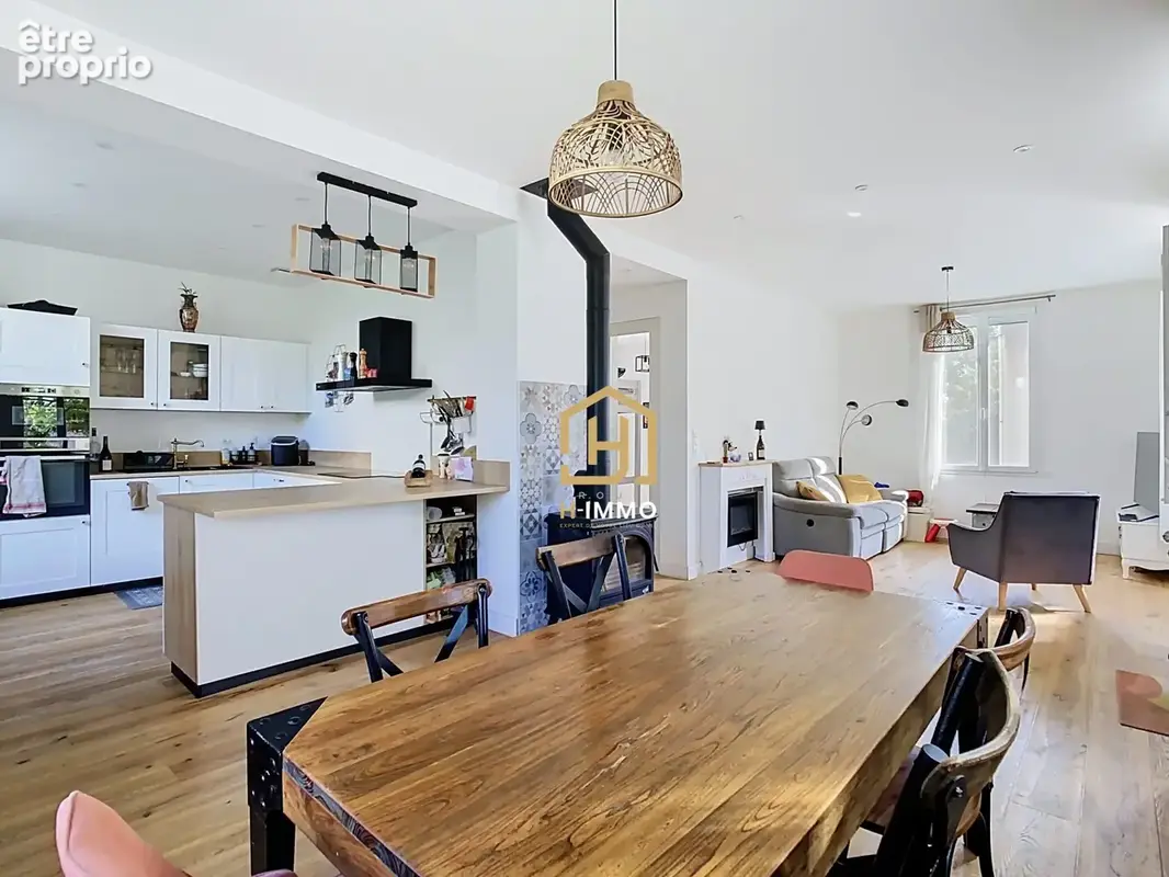 Maison 4 pièces 176 m² à vendre à Grenoble (38100) - photo 2