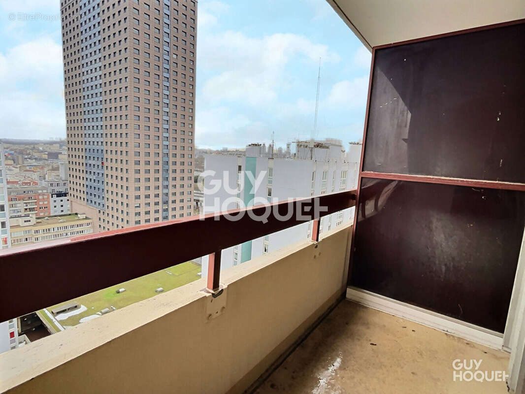 Appartement à AUBERVILLIERS