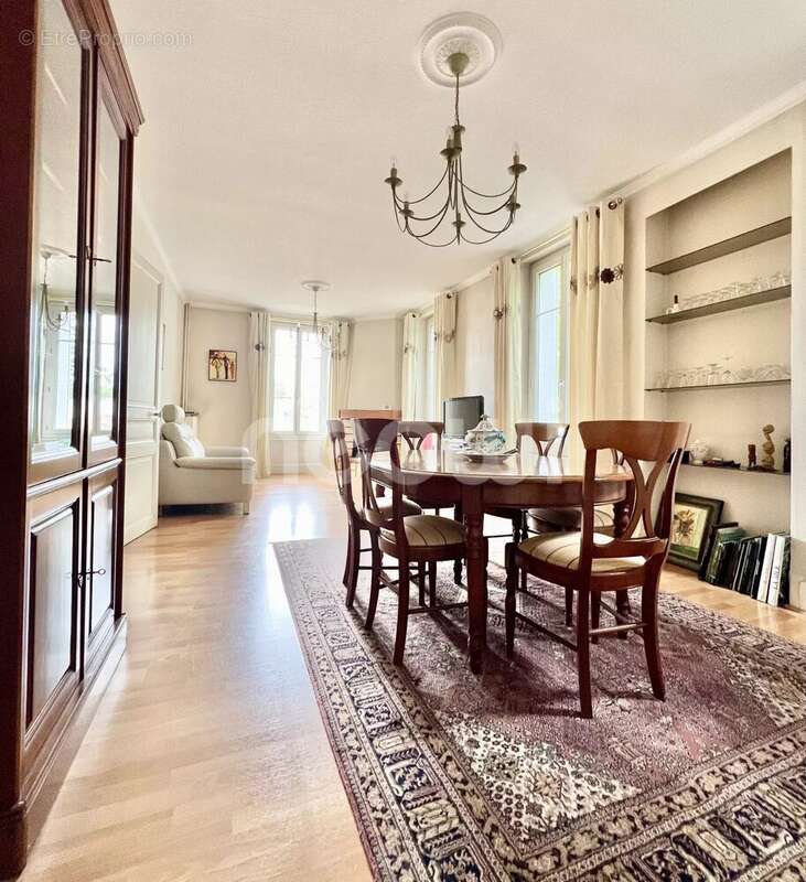 Maison à CHATELGUYON