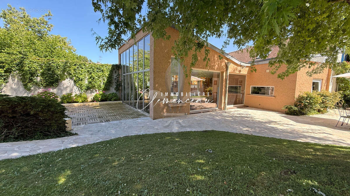 Maison à VILLENNES-SUR-SEINE